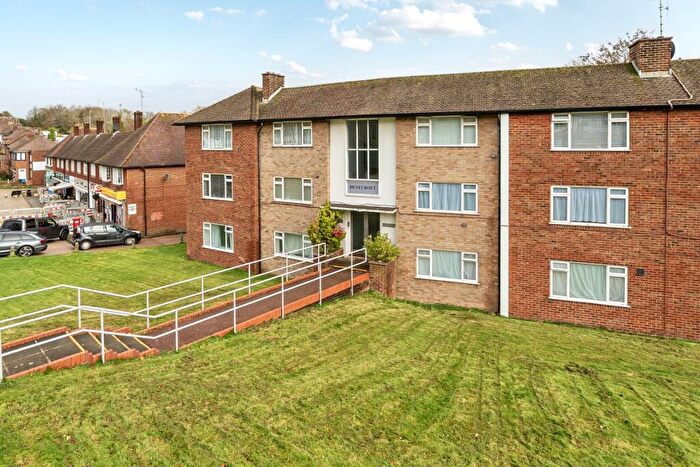 2 Bedroom Flat To Rent In Eldred Avenue Brighton, BN1