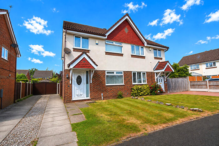 3 Bedroom Semi-Detached House For Sale In Allgreave Close, Sale, M33