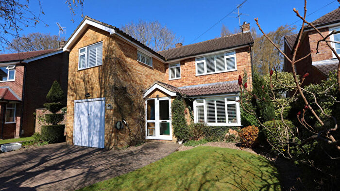 4 Bedroom Detached House For Sale In St. Christophers Close, Great Missenden, HP16