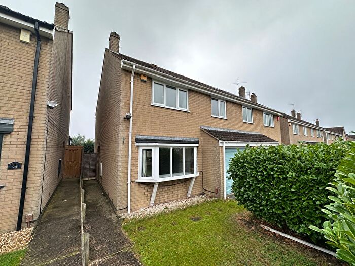 3 Bedroom End Terrace House To Rent In Sates Way, Henleaze, Bristol, BS9