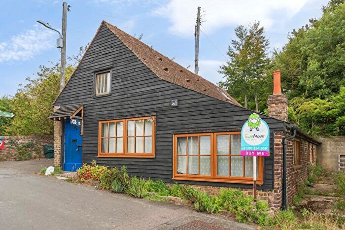 2 Bedroom Detached House For Sale In Front Street, Ringwould, Deal, CT14