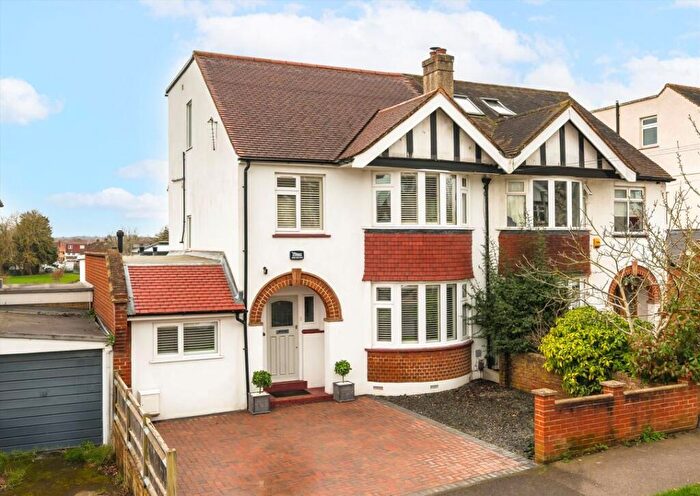 4 Bedroom Semi Detached House For Sale In Herne Road, Surbiton, KT6
