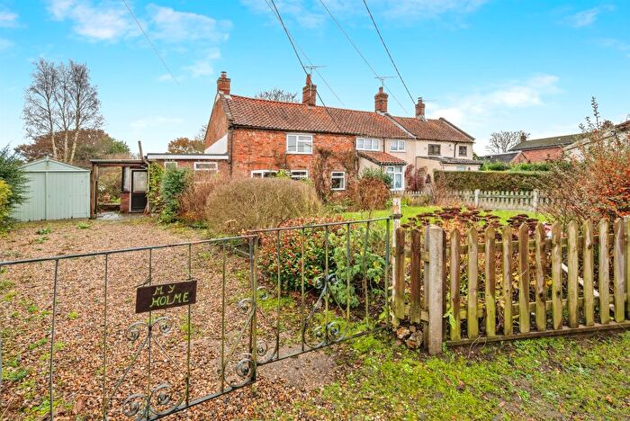 2 Bedroom Property For Sale In The Street, Swanton Abbott, Norwich, NR10
