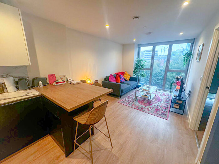 1 Bedroom Apartment For Sale In Riverview, New Bailey Street, Salford, M3