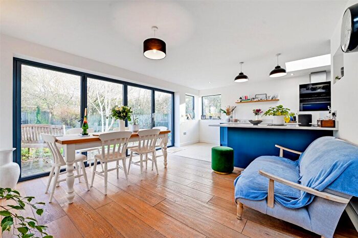 3 Bedroom Semi-Detached House To Rent In Shurlock Road, Waltham St. Lawrence, Reading, Berkshire, RG10