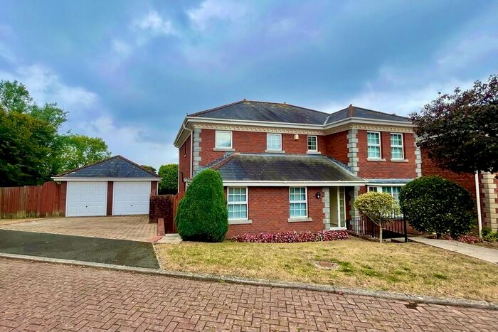 5 Bedroom Detached House To Rent In Plymouth, Devon, PL3