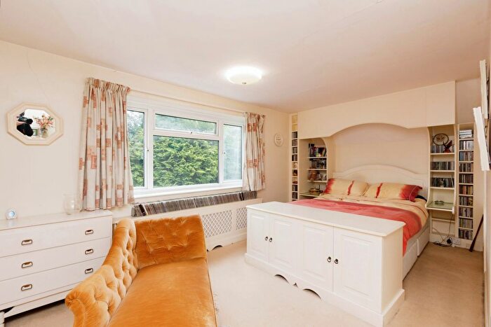 4 Bedroom Detached House For Sale In Tyfield, Sherborne St. John, Basingstoke, Hampshire, RG24