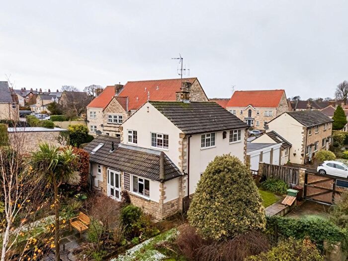 3 Bedroom Detached House For Sale In Chapel Lane, Clifford, Wetherby, LS23