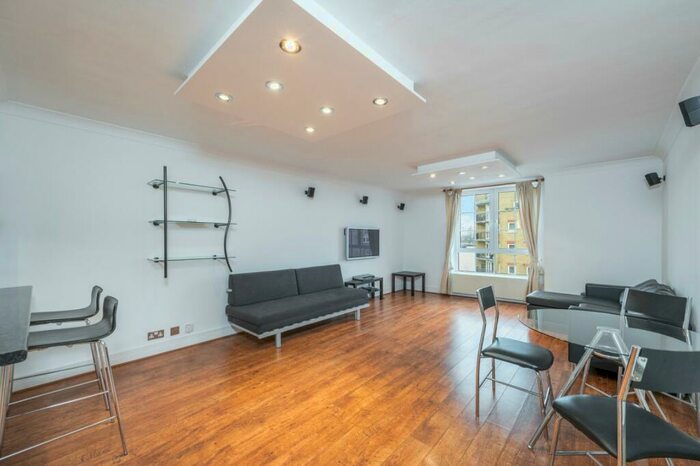 1 Bedroom Flat To Rent In Papermill Wharf, Narrow Street, E14