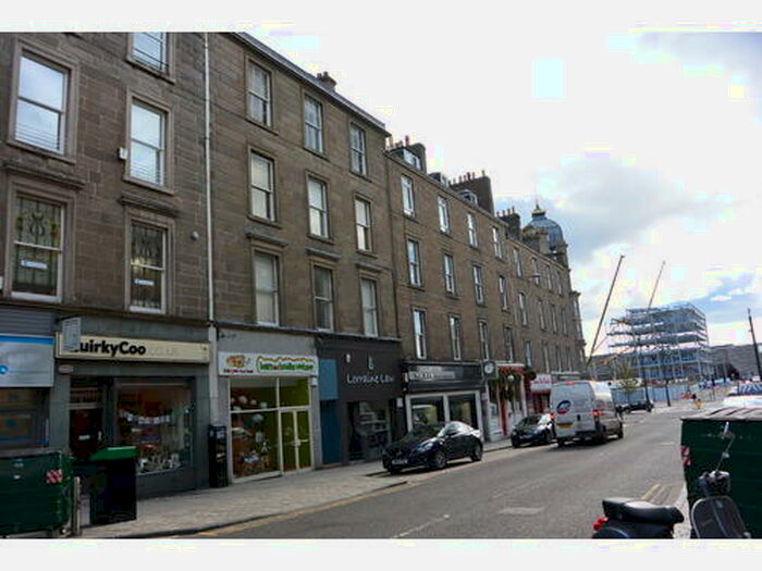 2 Bedroom Flat To Rent In Union Street, Dundee, DD1