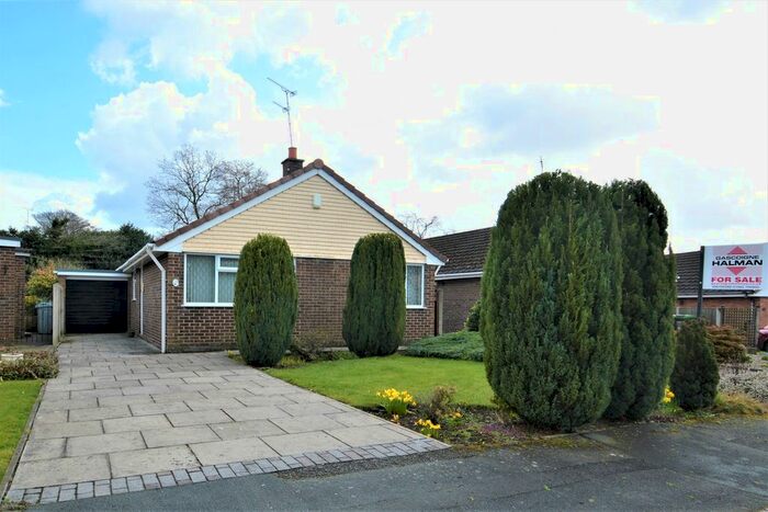 3 Bedroom Detached Bungalow For Sale In Grassfield Way, Knutsford, WA16