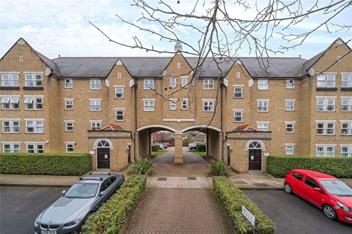 2 Bedroom Flat For Sale In John Archer Way, Wandsworth, London, SW18