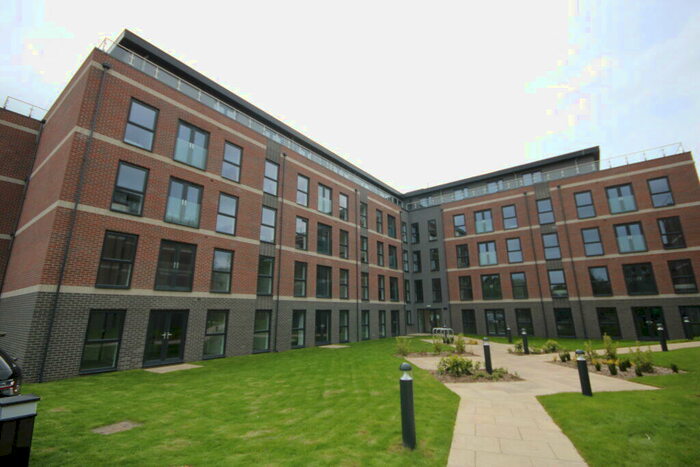 1 Bedroom Apartment To Rent In Alexandra Apartments, Burley Road, Leeds, LS4