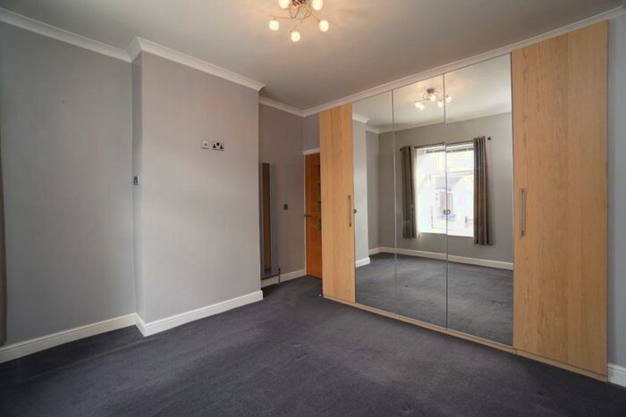 2 Bedroom Terraced House To Rent In Cavill Road, Sheffield, South Yorkshire, S8
