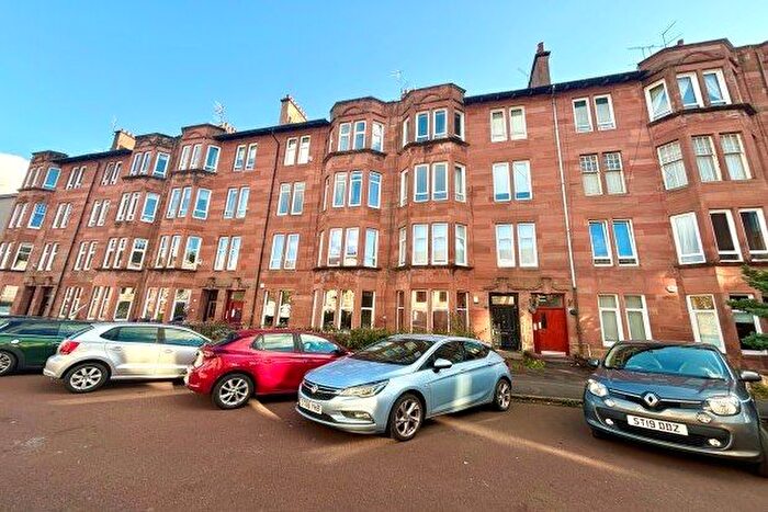 1 Bedroom Flat To Rent In Cartha Street, Glasgow, G41