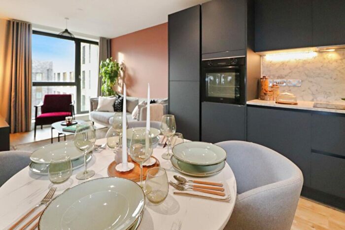 2 Bedroom Apartment To Rent In Rockingham Street, Sheffield, S1