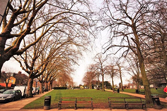 1 Bedroom Flat For Sale In Fortune Green Road, London, NW6