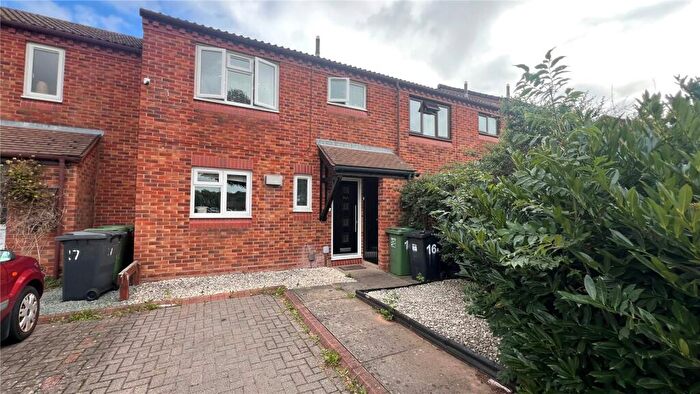 3 Bedroom Terraced House For Sale In Willow Way, Redditch, Worcestershire, B97