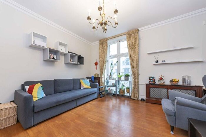 1 Bedroom Flat To Rent In Victoria Street, Westminster, SW1H