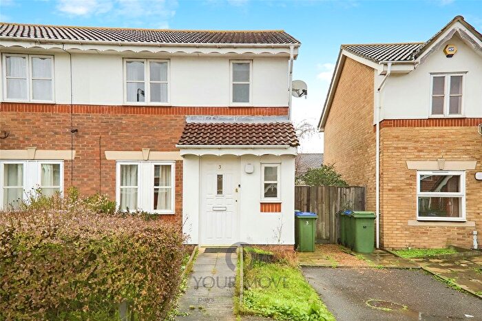 2 Bedroom Semi-Detached House To Rent In Hutchins Road, London, SE28