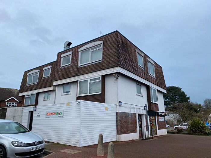 2 Bedroom Flat To Rent In Mill Lane, Pulborough, RH20