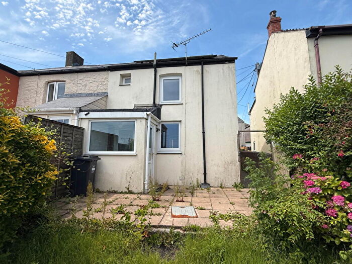 2 Bedroom End Of Terrace House For Sale In Carclaze Road, St Austell, PL25