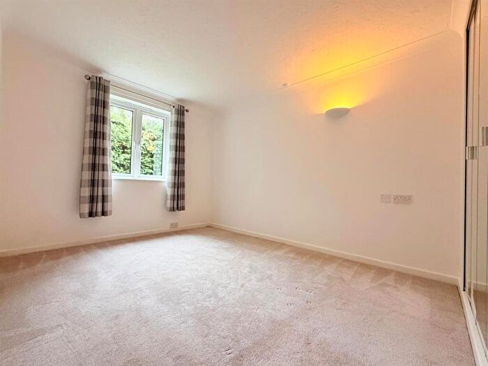 1 Bedroom Flat To Rent In Glenmoor Road, West Parley, Ferndown, BH22