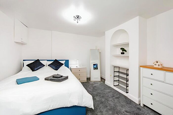 3 Bedroom End Of Terrace House To Rent In Upper Bridge Road, Chelmsford, CM2