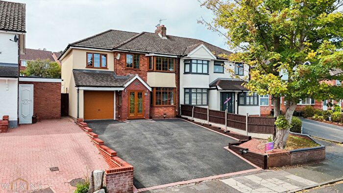 4 Bedroom Semi-Detached House For Sale In Harcourt Drive, Sutton Coldfield, West Midlands, B74