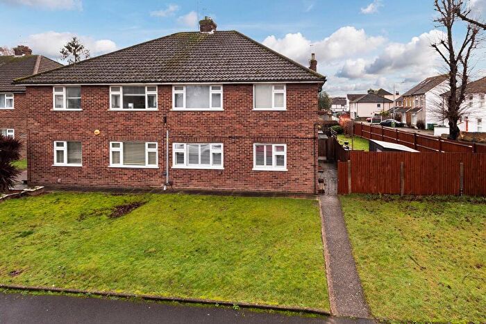 2 Bedroom Maisonette For Sale In Mayfield, Bexleyheath, DA7