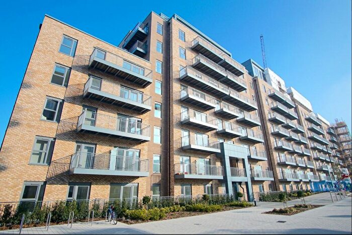 1 Bedroom Flat To Rent In Beaufort Square, London, NW9