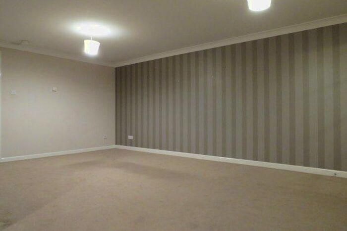 2 Bedroom Flat To Rent In Victoria Terrace, Kilmarnock, KA1
