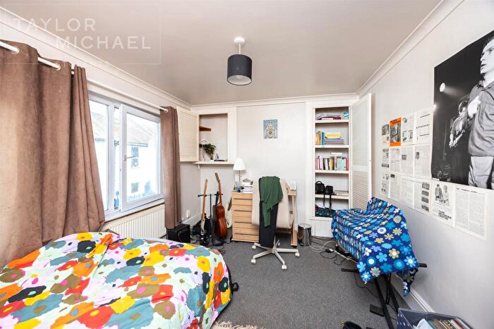 4 Bedroom Terraced House To Rent In Scotland Street, Brighton, BN2