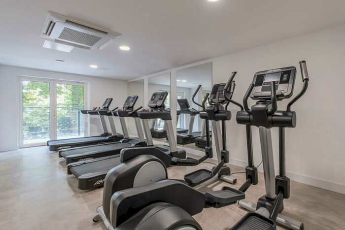 3 Bedroom Apartment To Rent In Whyteleafe House, Well Farm Road, Whyteleafe, CR3