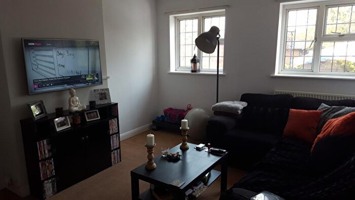 1 Bedroom Apartment To Rent In The Flat, , The Broadway New Haw, KT15