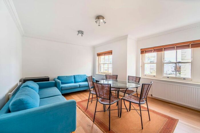 2 Bedroom Flat To Rent In Westbourne Terrace, Lancaster Gate, London, W2