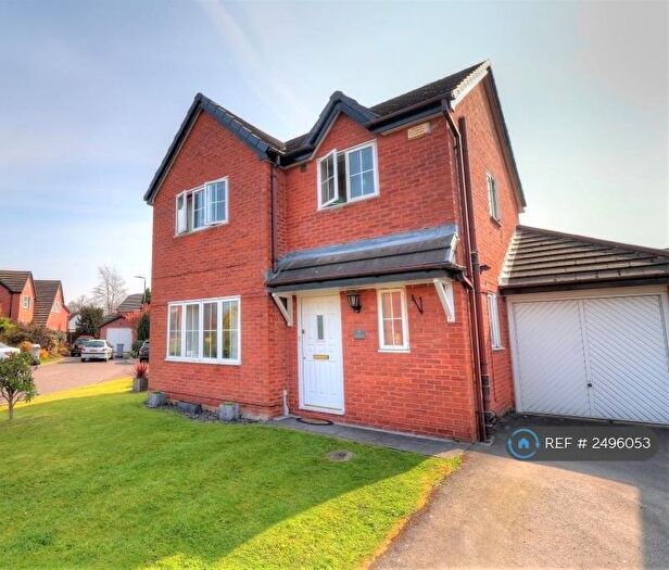 3 Bedroom Detached House To Rent In Loughborough Close, Sale, M33