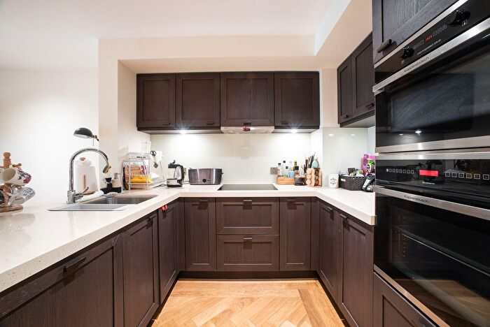 2 Bedroom Flat To Rent In Abell House, John Islip Street, SW1P