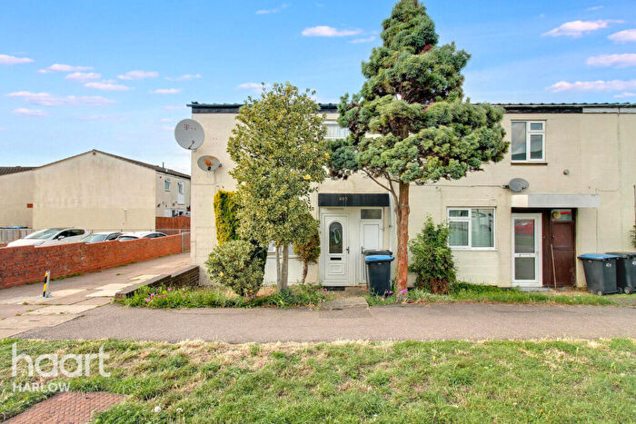 3 Bedroom End Of Terrace House For Sale In Milwards, Harlow, CM19
