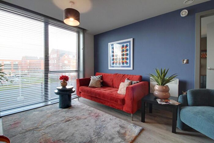 2 Bedroom Apartment To Rent In Jq Rise, Goodman Street, Birmingham City Centre, B1