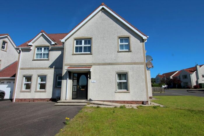 3 Bedroom Flat To Rent In Bashford Drive, Carrickfergus, County Antrim, BT38
