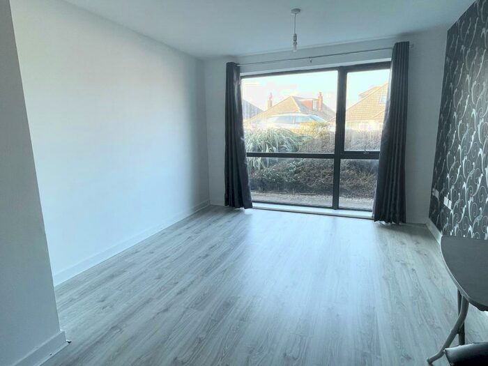 1 Bedroom House To Rent In Baltic View, Saltdean, BN2