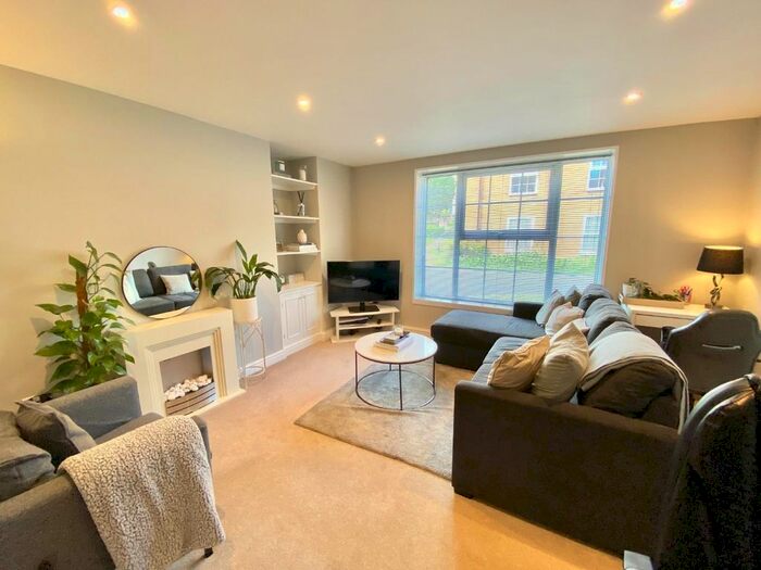 1 Bedroom Flat To Rent In Rosemary Court, York, YO1