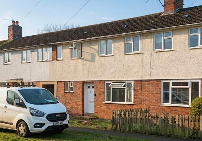 3 Bedroom Terraced House For Sale In Darrell Way, Abingdon, Oxfordshire, OX14