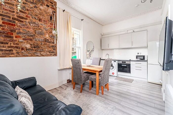 1 Bedroom Flat To Rent In Clifton, BS8