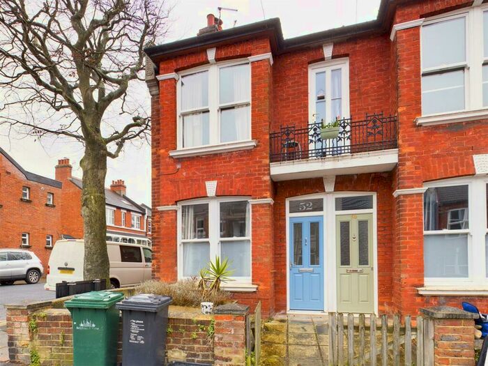 2 Bedroom Flat To Rent In Shanklin Road, Brighton, BN2