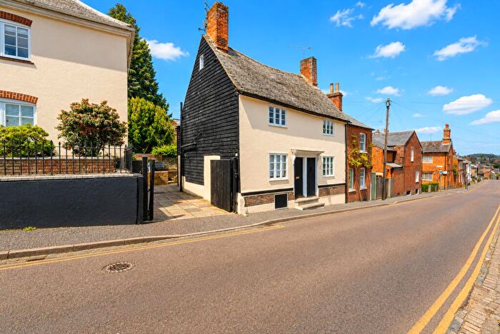 3 Bedroom End Of Terrace House To Rent In Lower Dagnall Street, St. Albans, Hertfordshire, AL3