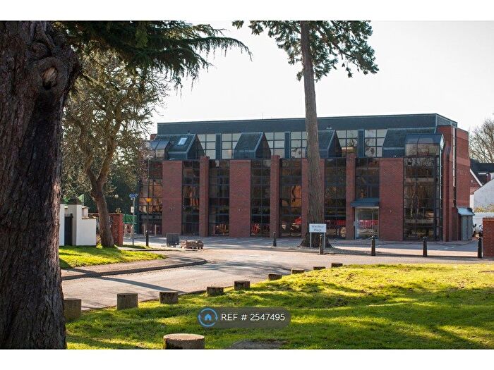 1 Bedroom Flat To Rent In Wardour Place, Slough, SL1