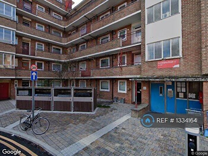 2 Bedroom Flat To Rent In Remington Road, London, N15