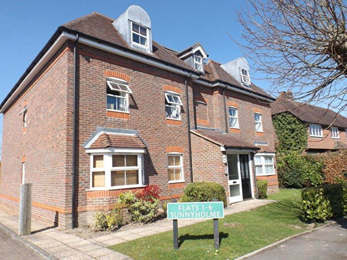 2 Bedroom Apartment To Rent In Crawley Down, RH10